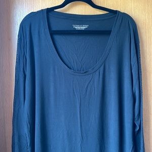 Victoria’s Secret XL long sleeve night gown